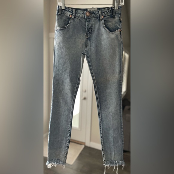 One Teaspoon Yard Birds Women's Light Blue Skinny Jeans - Picture 9 of 15